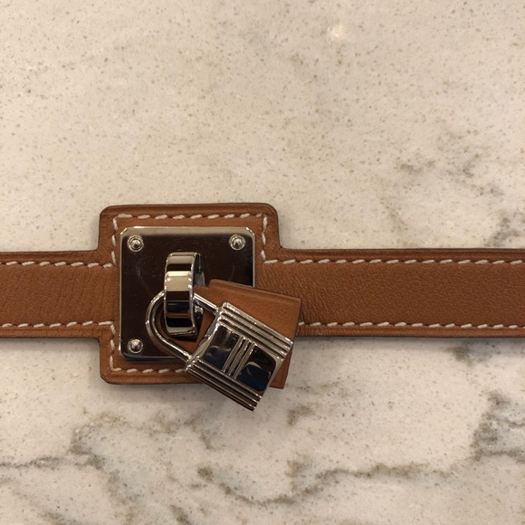 HERMES O Kelly Double Tour Bracelet - Picture 5 of 10